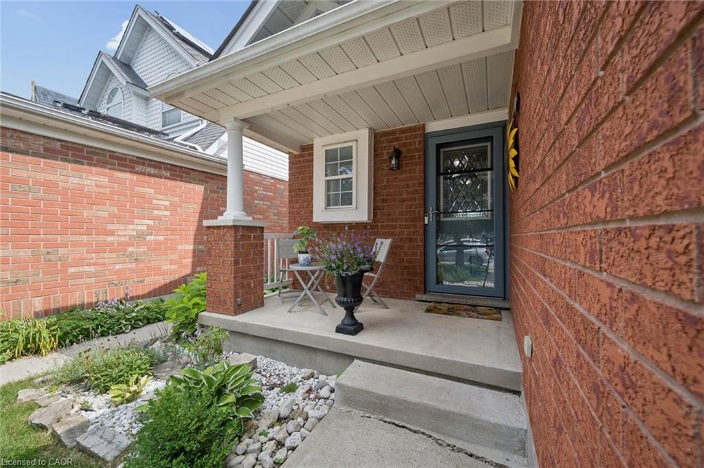 63 Starview Crescent, Guelph ON N1E 6Z8