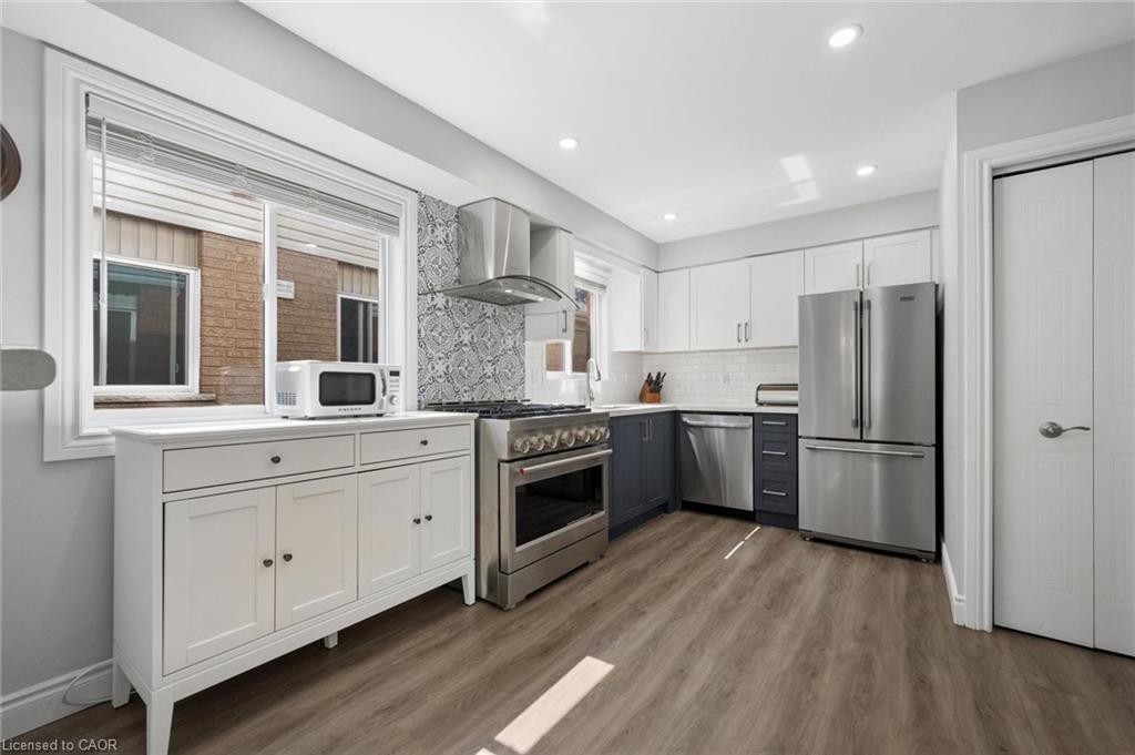 63 Starview Crescent, Guelph ON N1E 6Z8