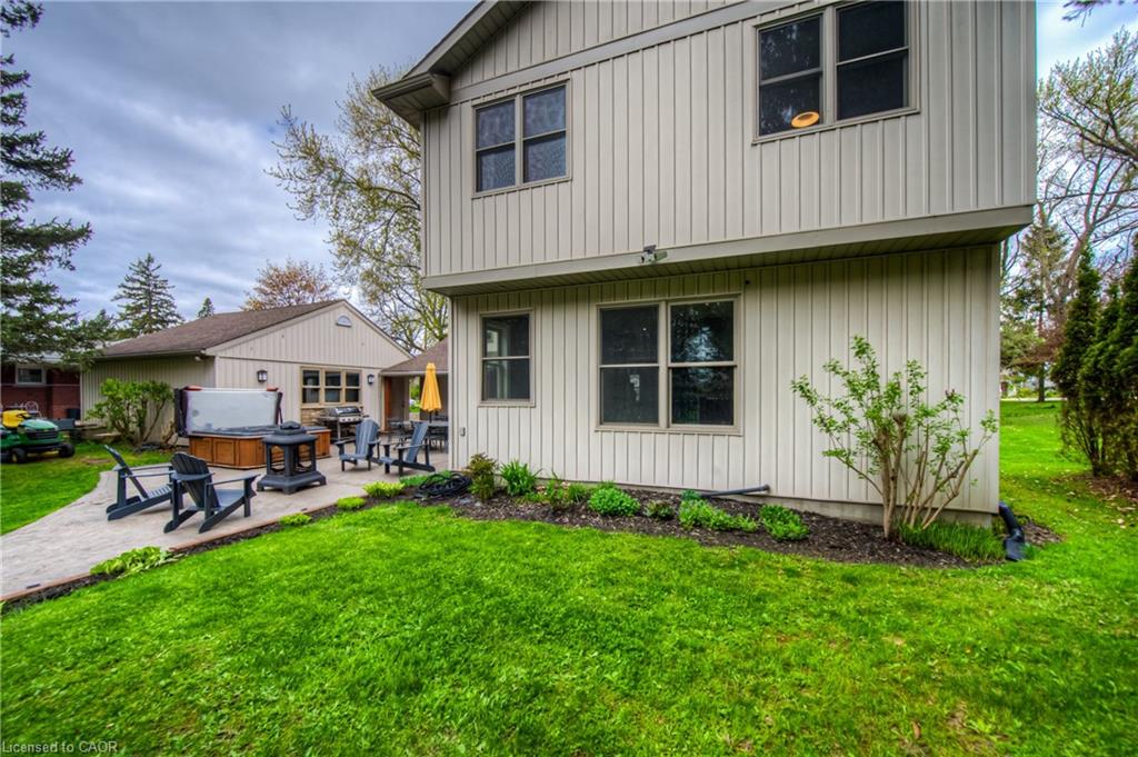 145 Riverbank Drive, Cambridge ON N3H 4R6