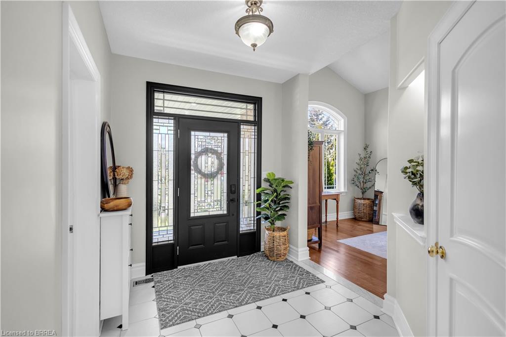 30 Farrow Road, Brantford ON N3T 5L7
