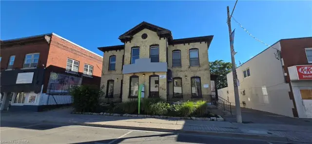 129-131 Market Street, Brantford ON N3T 2Z9
