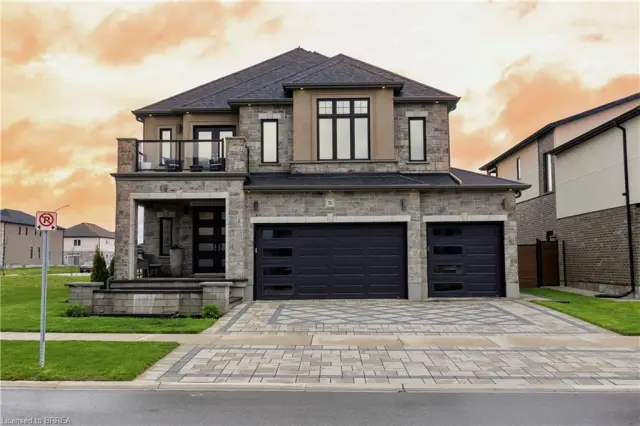 76 Grandville Circle, Paris ON N3L 0J5