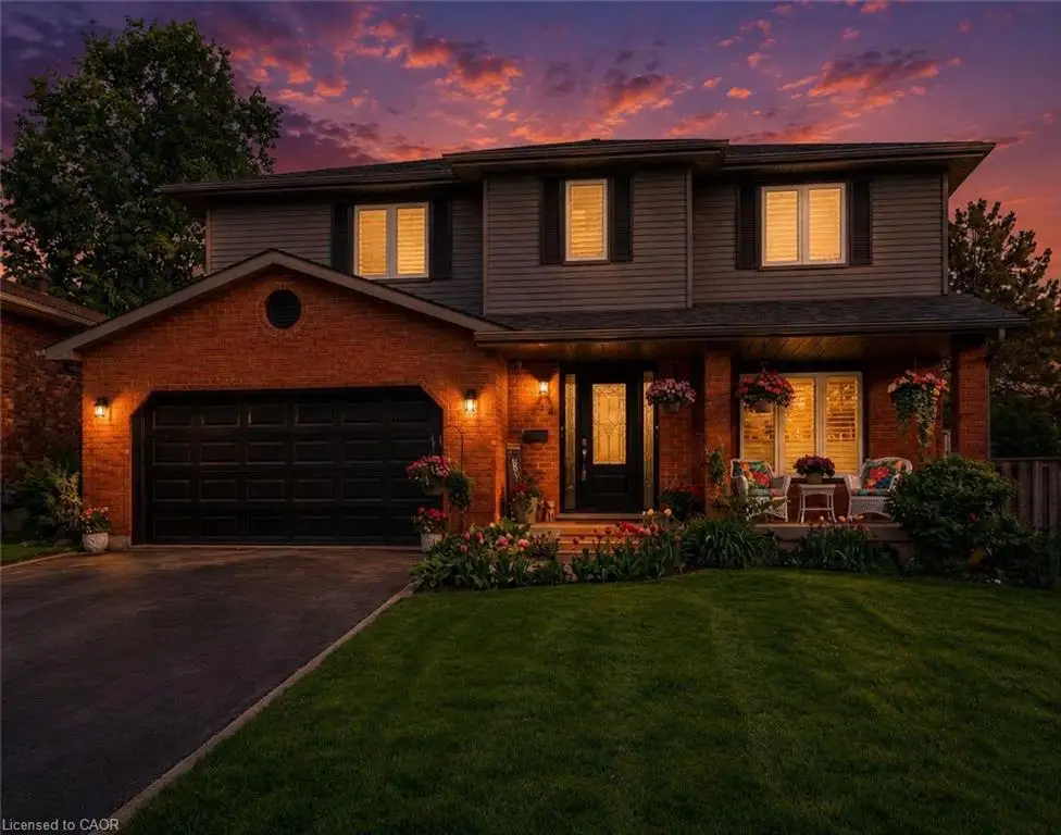 52 Beckett Drive, Brantford ON N3T 6G2
