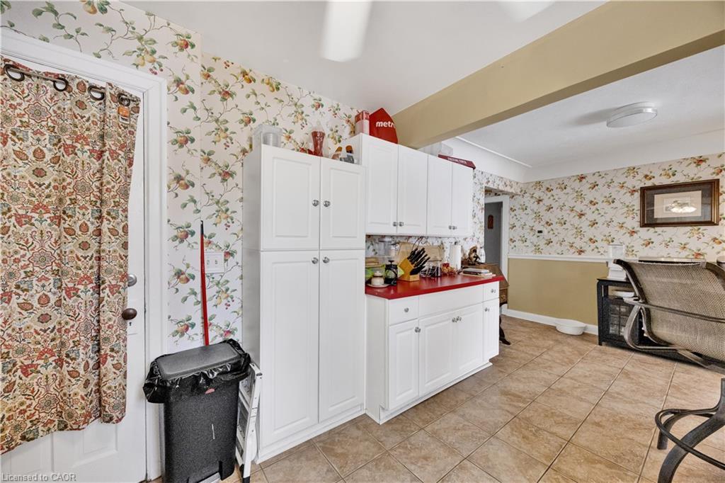 21 Hardy Avenue, Tillsonburg ON N4G 3W9