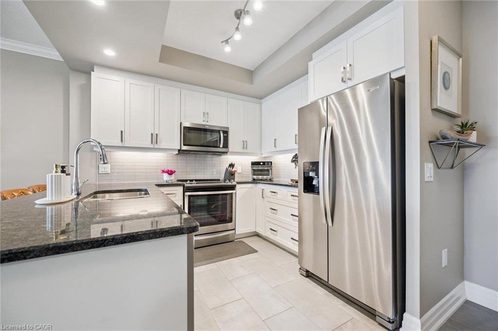605-1878 Gordon Street, Guelph ON N1L 0P4