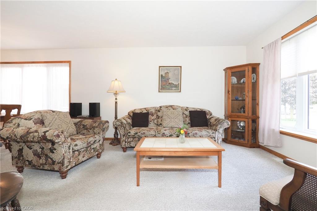 16 Maple Street, Drayton ON N0G 2K0