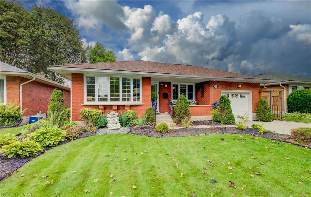 54 Fairlawn Road, Kitchener ON N2C 1X9