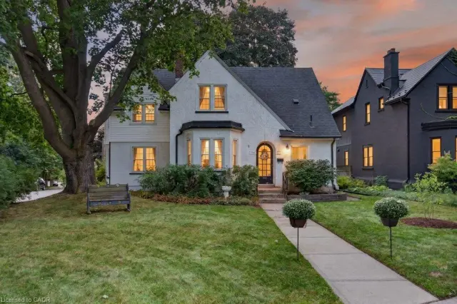 32 Lincoln Avenue, Brantford ON N3T 4S7