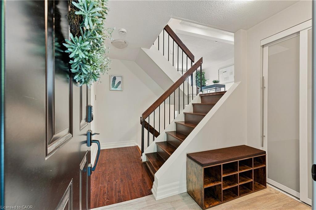 13-220 Salisbury Avenue, Cambridge ON N1S 1K5
