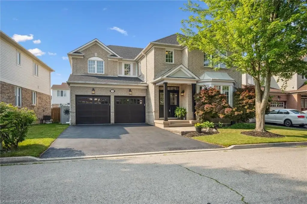 Exterior - 2-storey detached home with 2 car garage and 4 on driveway for a total of 6 parking  spots