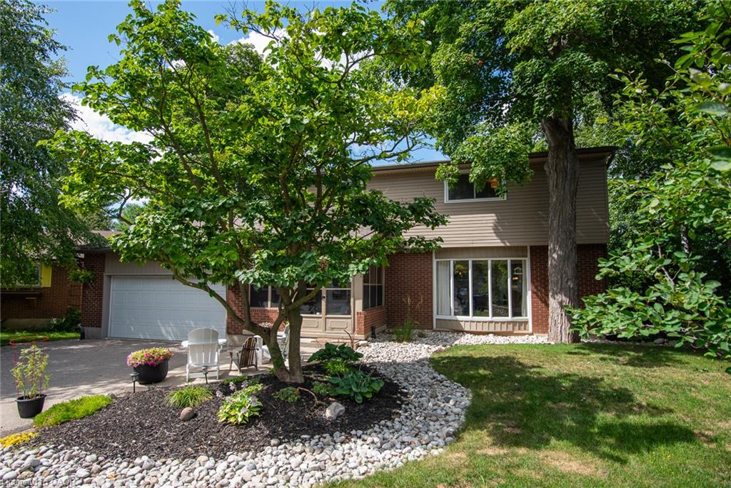 51 Murrayhill Court, Kitchener ON N2E 1N8