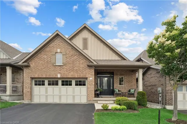 14 Chestnut Drive, Rockwood ON N0B 2K0
