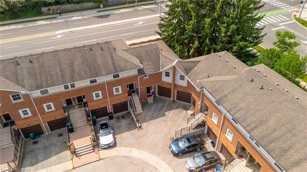12-465 Beechwood Place, Waterloo ON N2T 2N8