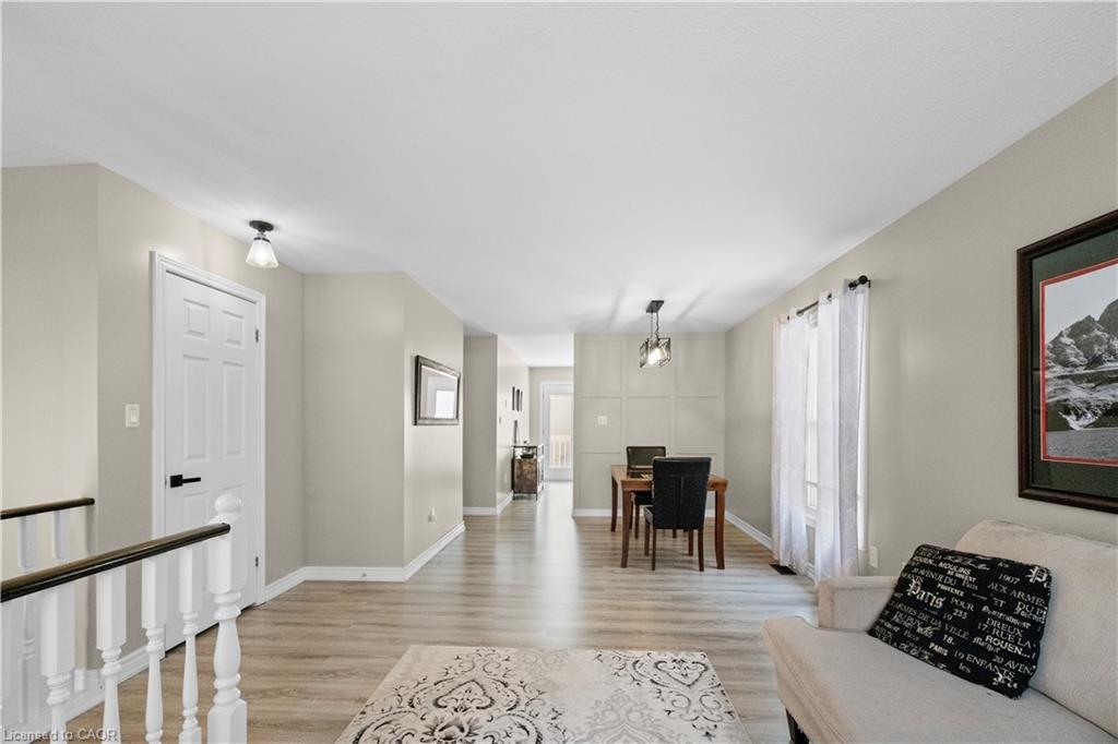 63 Donegal Drive, Brantford ON N3T 6L2
