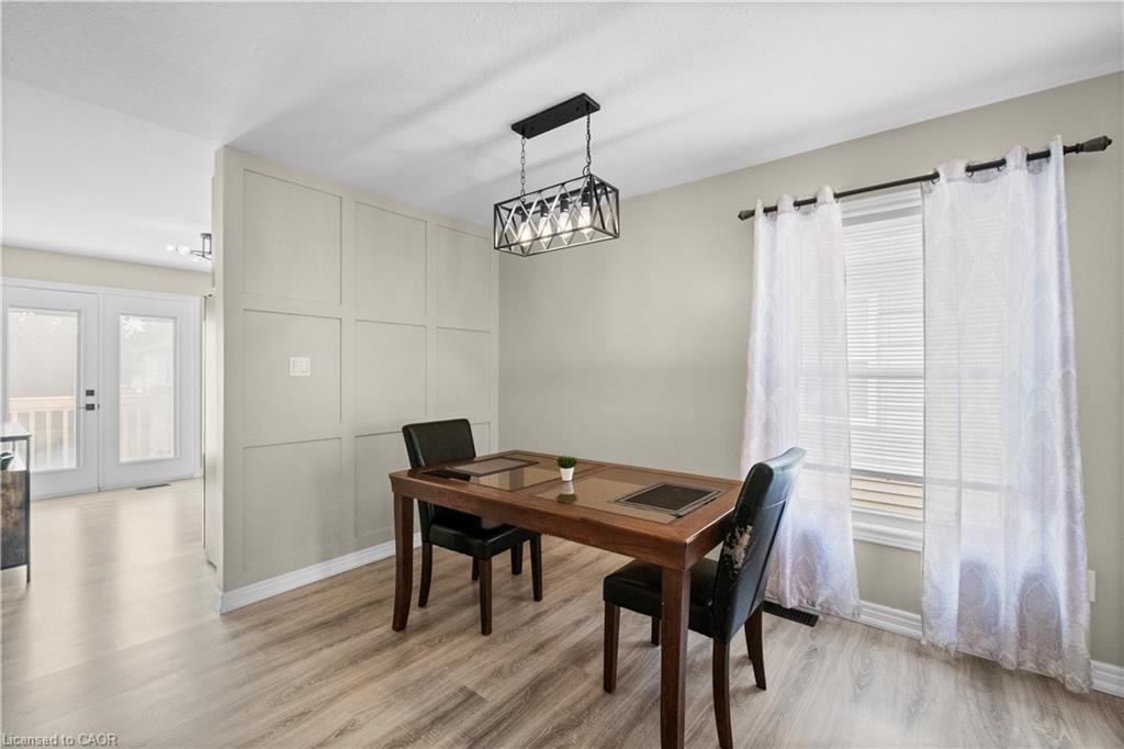 63 Donegal Drive, Brantford ON N3T 6L2