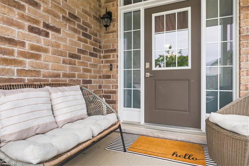 921 Eden Oak Court, Kitchener ON N2A 0H4