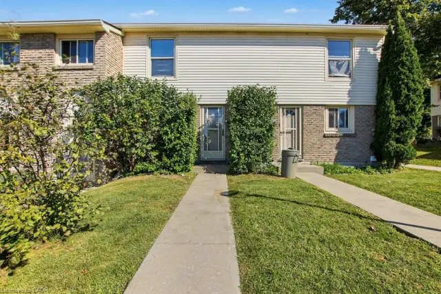 73-165 Green Valley Drive, Kitchener ON N2P 1K3