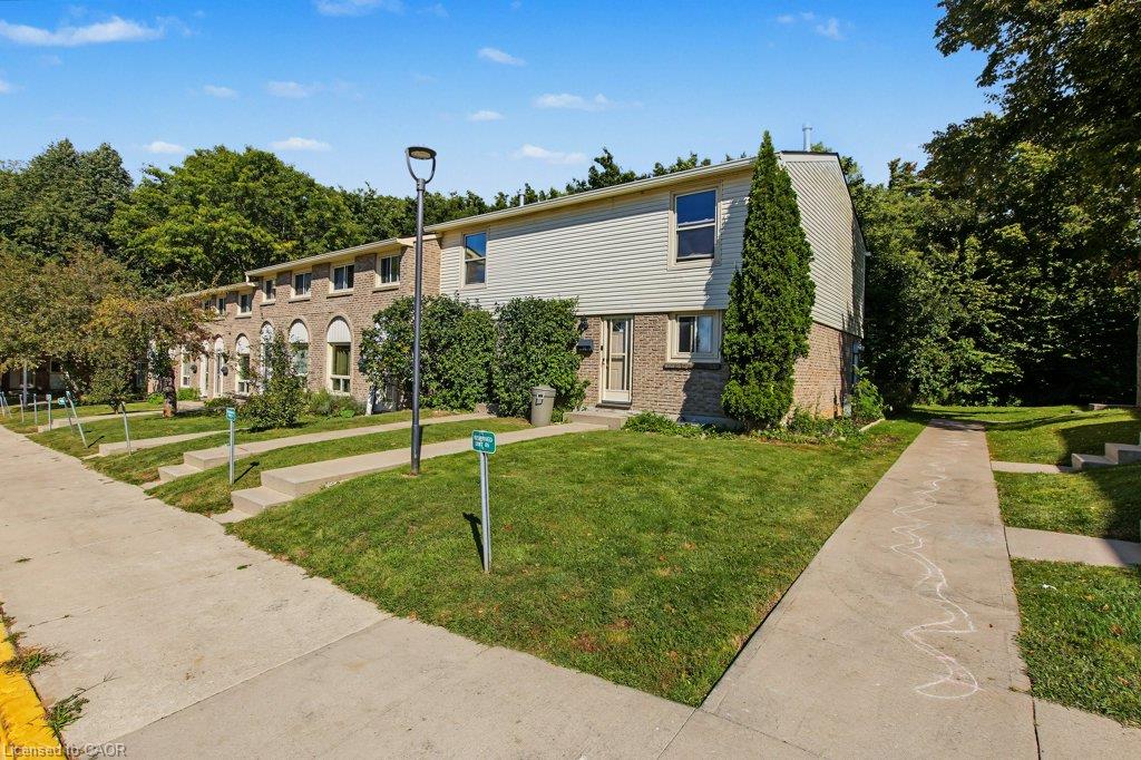 73-165 Green Valley Drive, Kitchener ON N2P 1K3