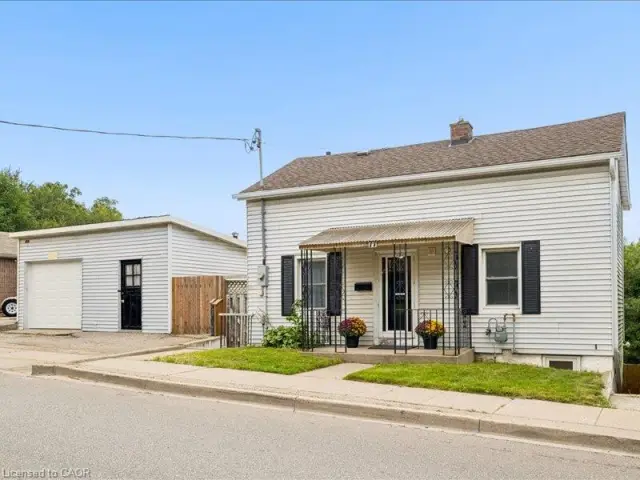77 Beverly Street, Cambridge ON N1R 3Z6