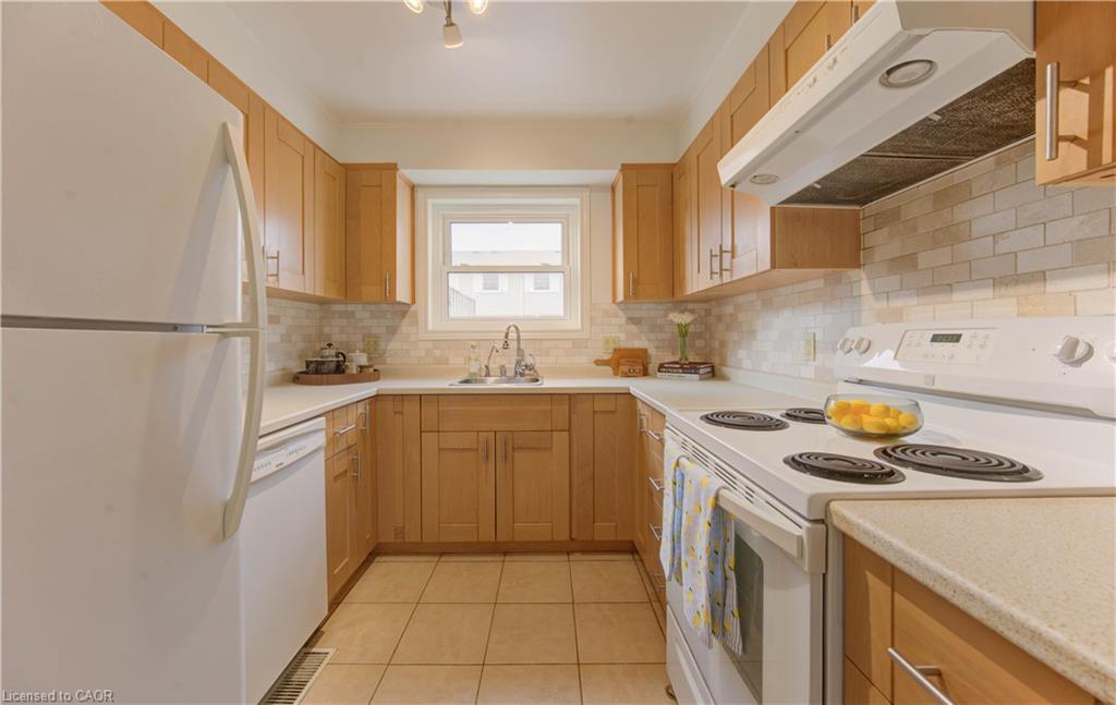 3-440 Pioneer Drive, Kitchener ON N2P 1H6
