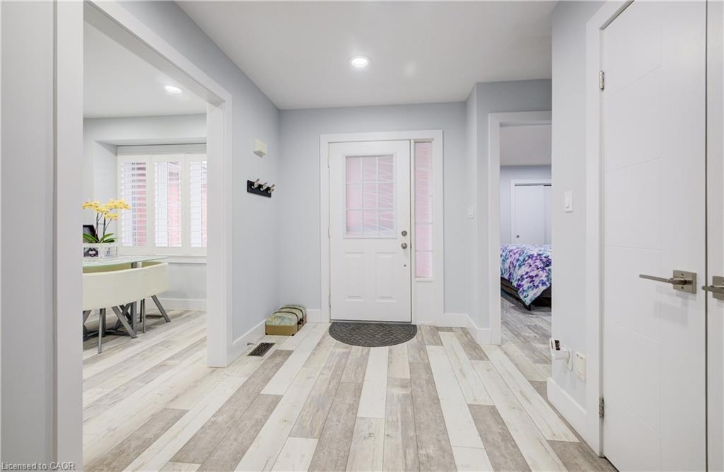 18-10 Isherwood Avenue, Cambridge ON N1R 8L5