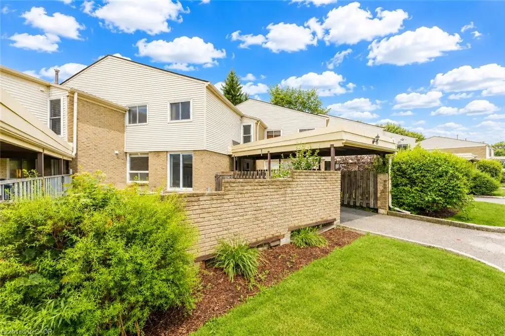23-415 Morgan Avenue, Kitchener ON N2A 2V6