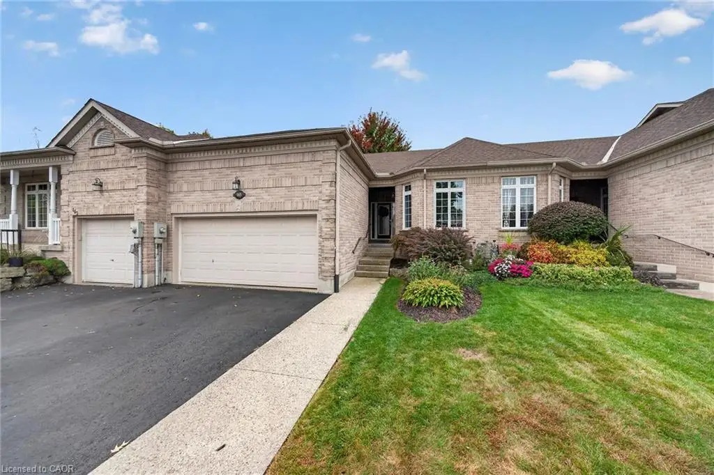 165 Doon Mills Drive, Kitchener ON N2P 2S1