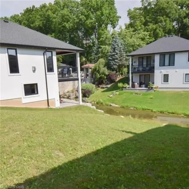 15-5 John Pound Road, Tillsonburg ON N4G 5X3