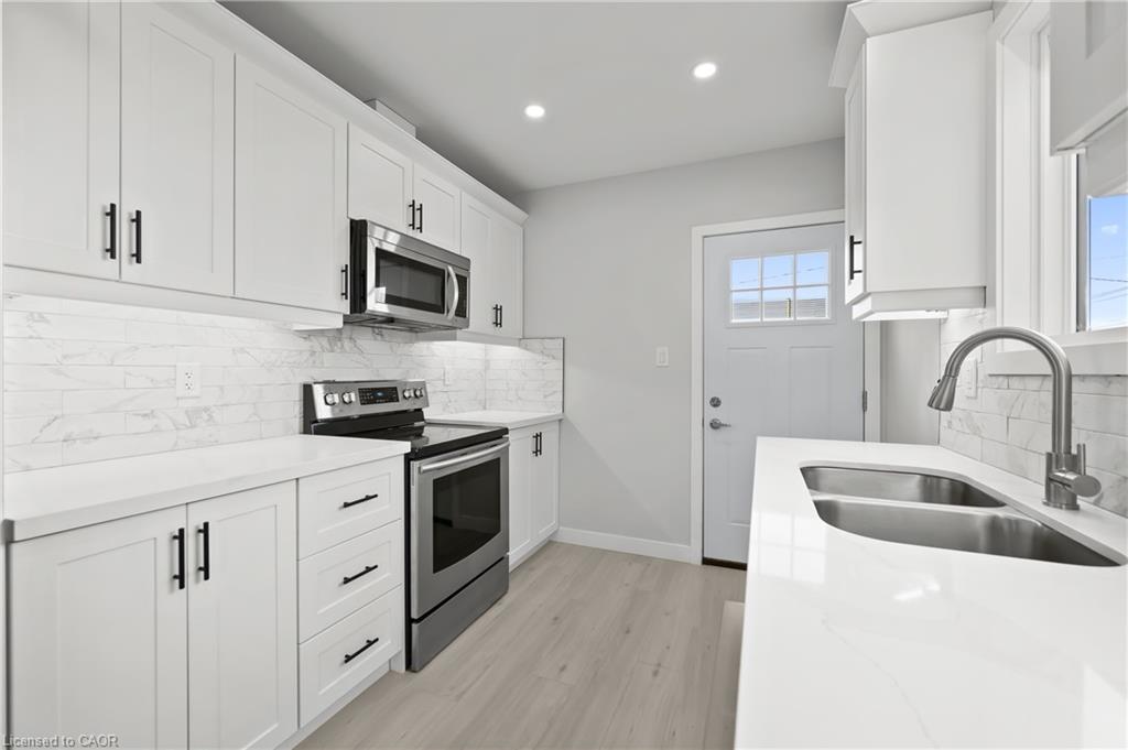 1180 Union Street, Kitchener ON N2H 6K2