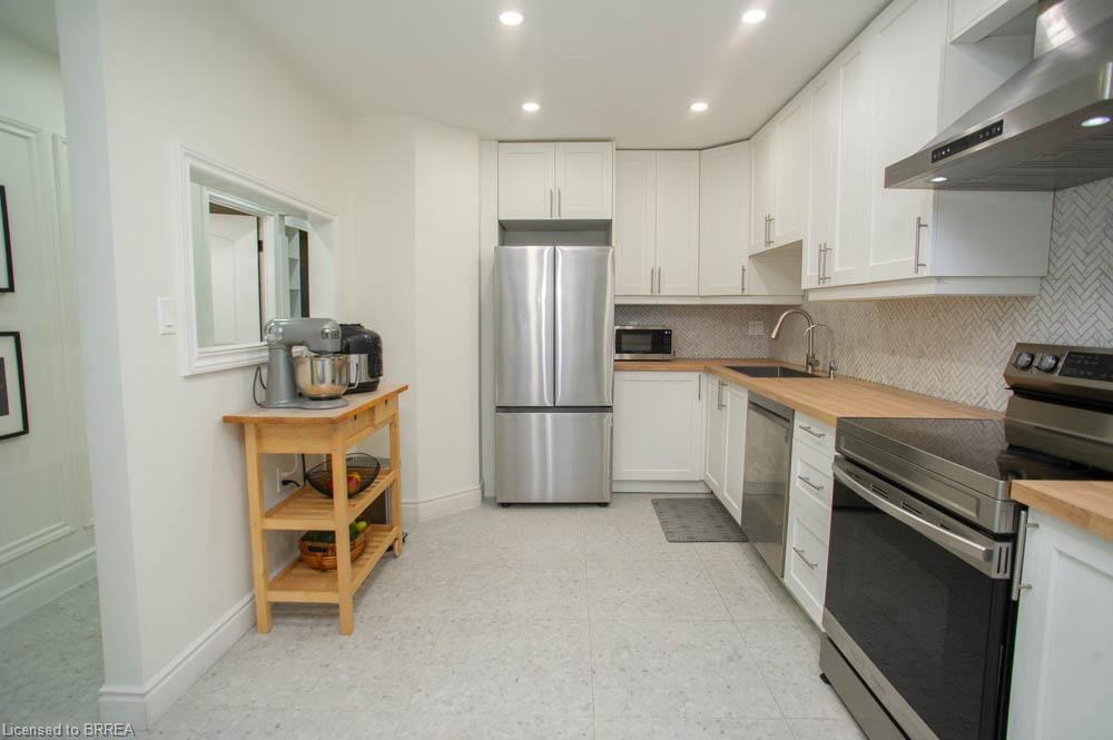 F-151 Brantwood Park Road, Brantford ON N3P 1X9