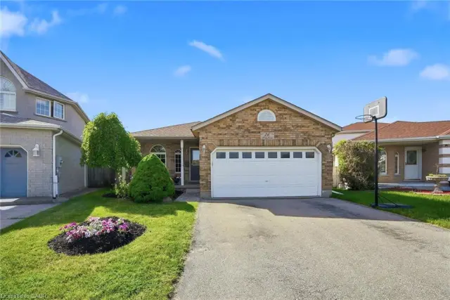 26 Kelly Court, Guelph ON N1K 1W3