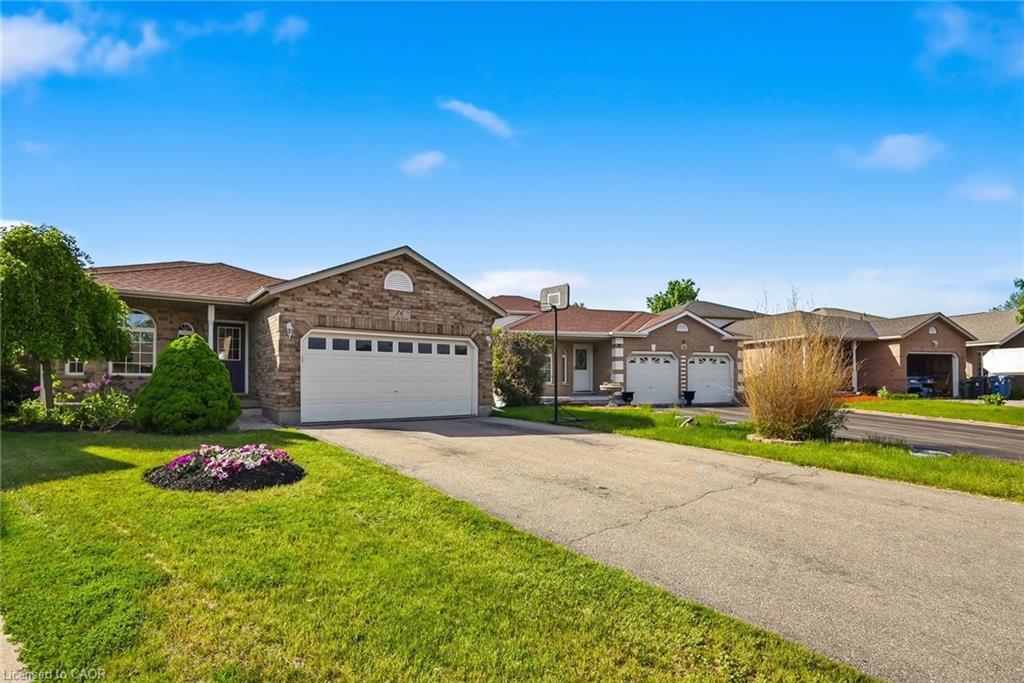 26 Kelly Court, Guelph ON N1K 1W3