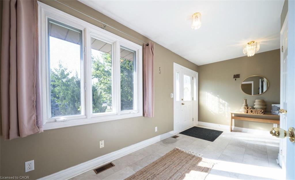 385 Mount Pleasant Road, Brantford ON N3T 1V6