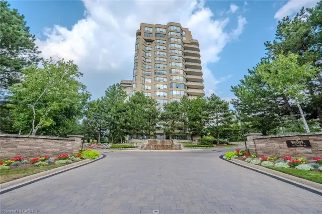 602-6 Willow Street, Waterloo ON N2J 4S3