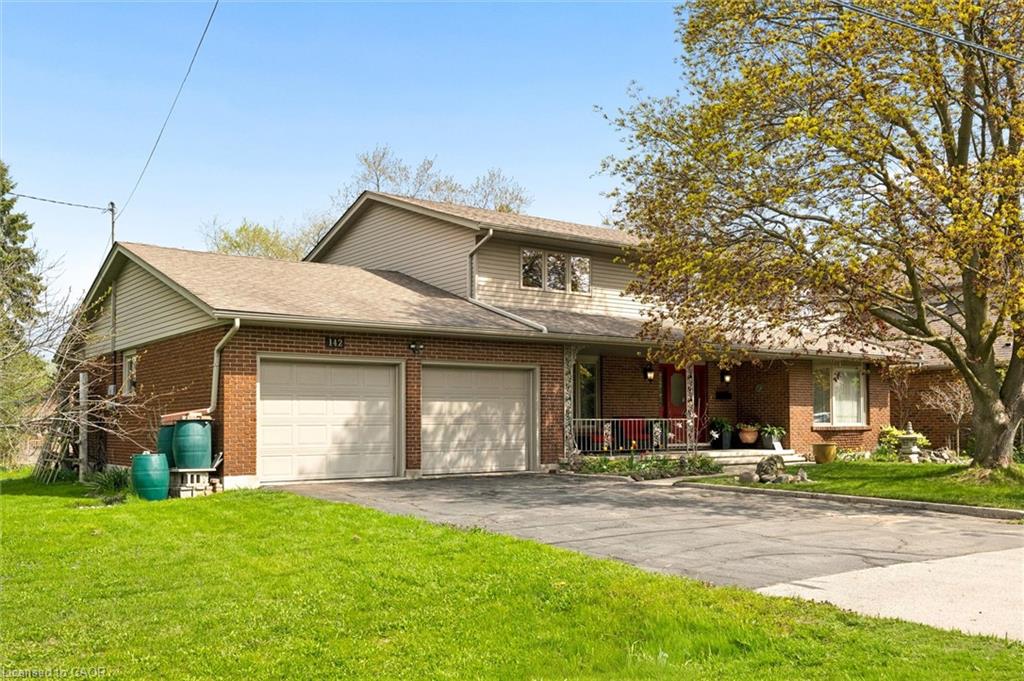 142 Carson Drive, Kitchener ON N2B 2Z2