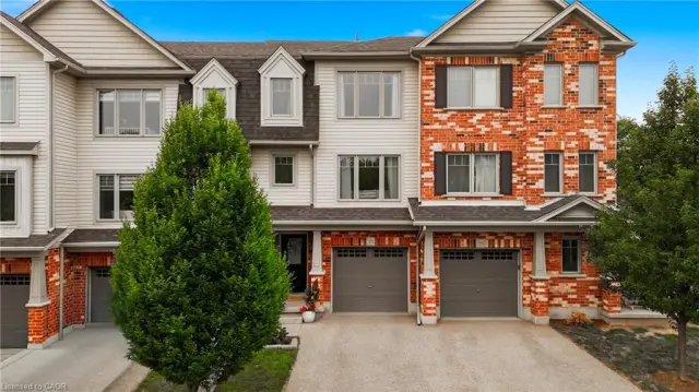 38-750 Lawrence Street, Cambridge ON N3H 0A9