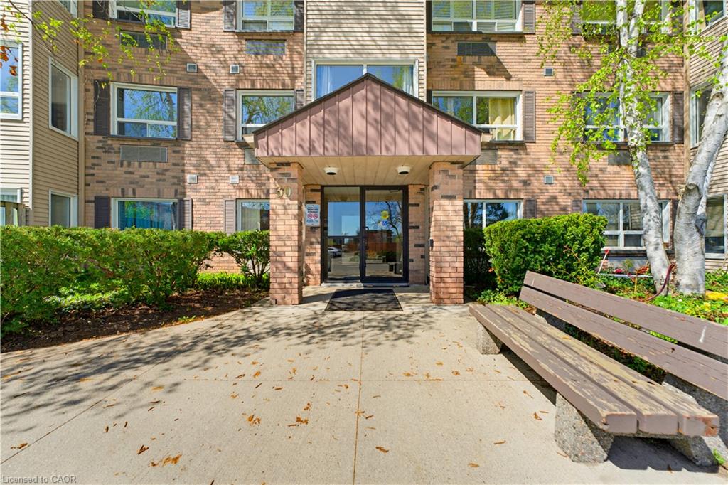 110-30 Hugo Crescent, Kitchener ON N2M 3Z2