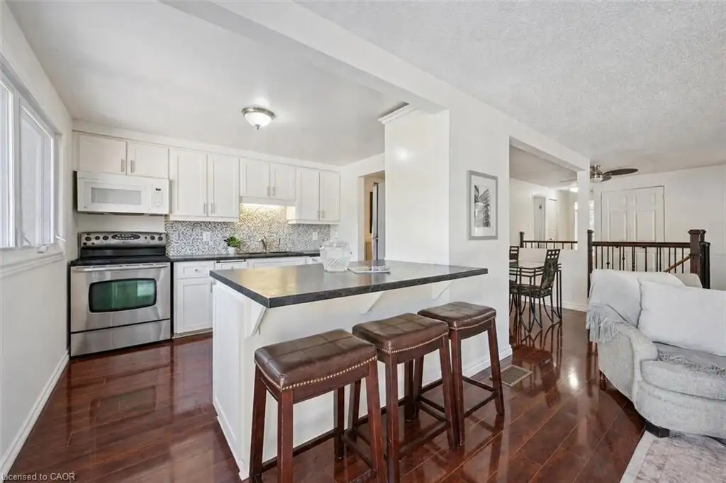 12 Mccartney Road, Guelph ON N1K 1M8