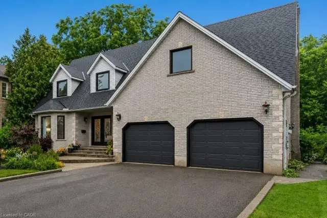 19 Kenley Lane, Cambridge ON N1S 4Z1