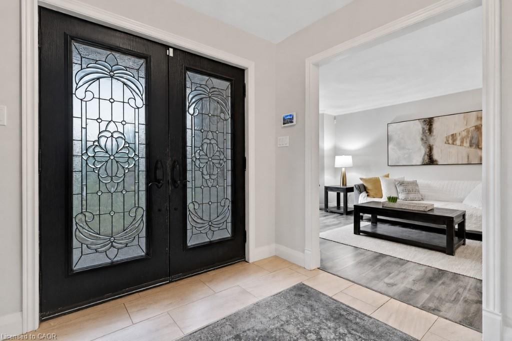 19 Kenley Lane, Cambridge ON N1S 4Z1