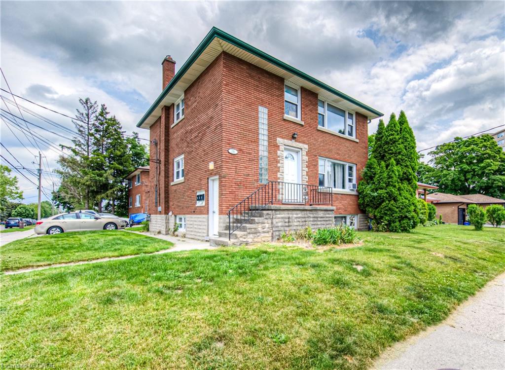 218 Margaret Avenue, Kitchener ON N2H 4J2