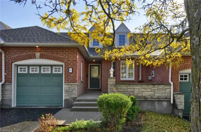 6 Terraview Crescent, Guelph ON N1G 5B1