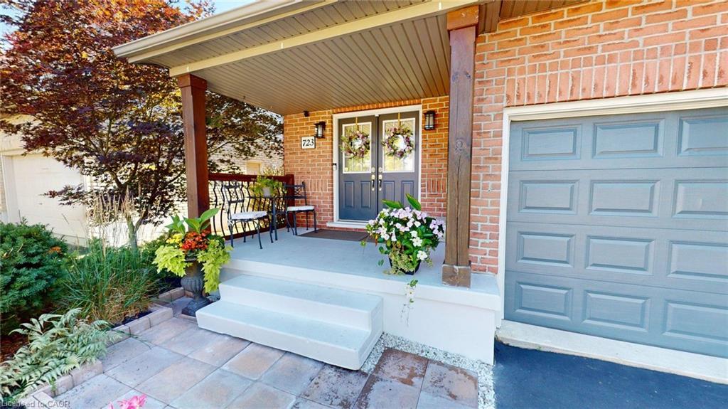 723 Munich Circle, Waterloo ON N2V 2N6