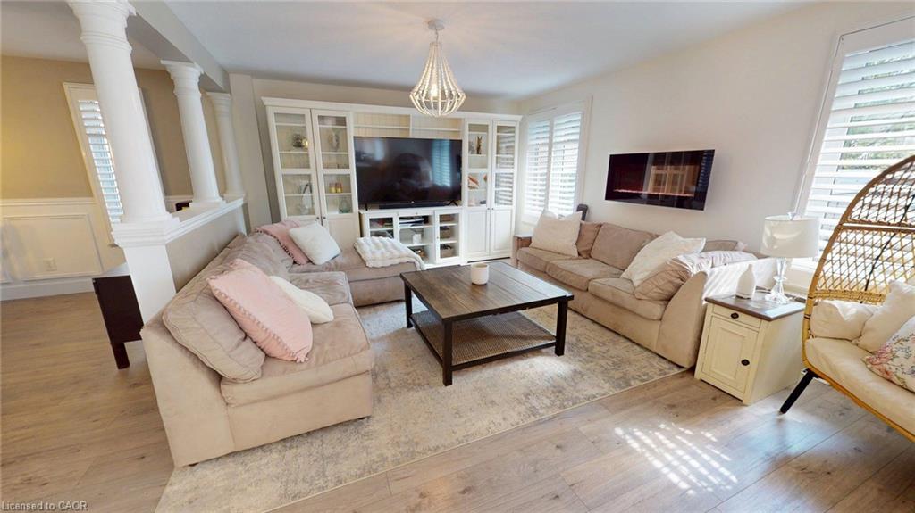 723 Munich Circle, Waterloo ON N2V 2N6