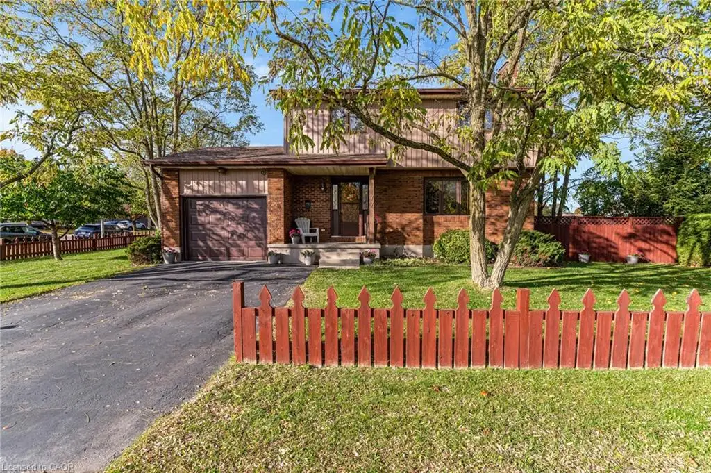 1177 Langs Circle, Cambridge ON N3H 5E6