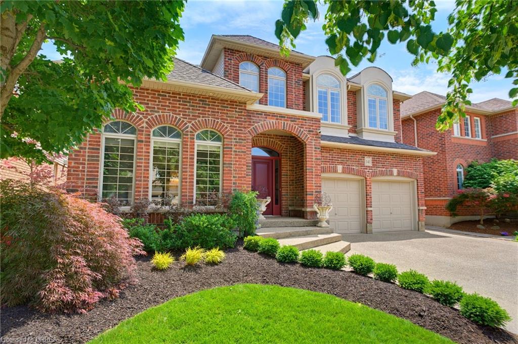 141 Falconridge Drive, Kitchener ON N2K 4J9