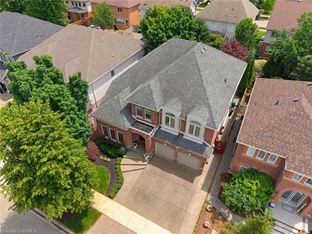 141 Falconridge Drive, Kitchener ON N2K 4J9
