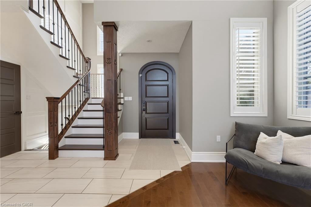 79 Mcnichol Drive, Cambridge ON N1P 1E1