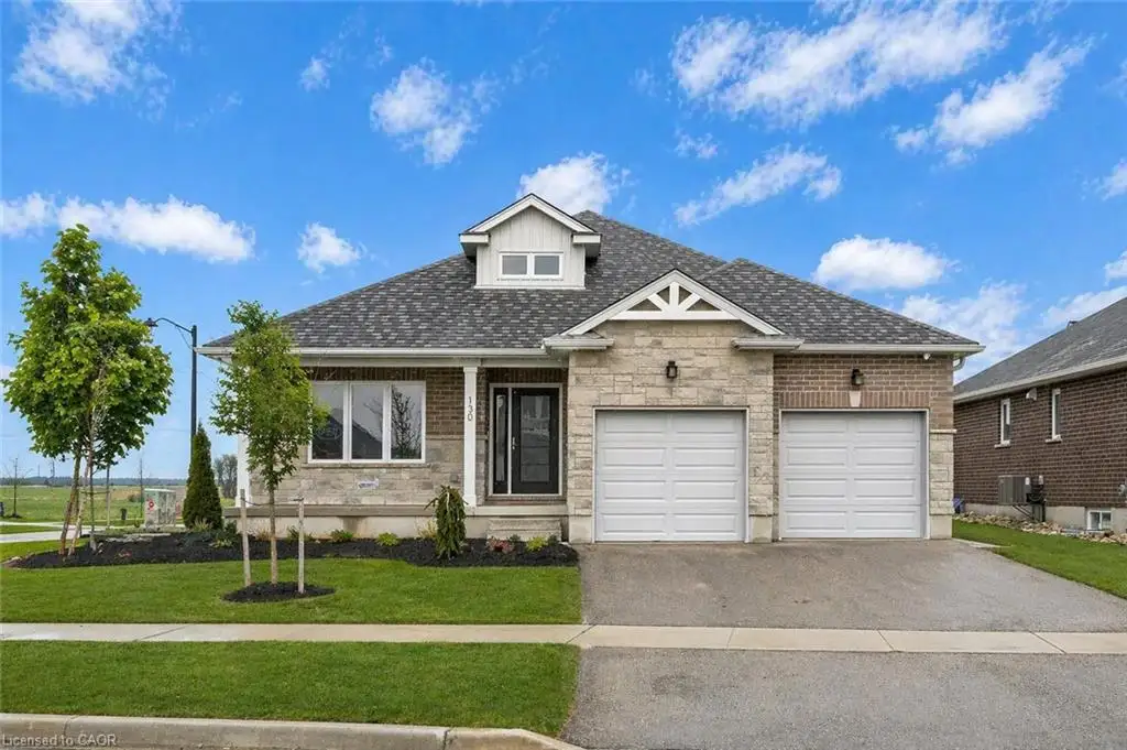 130 Stephenson Way, Minto ON N0G 2P0