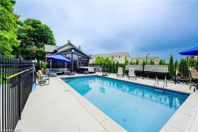 920 Orr Court, Kitchener ON N2R 1R4